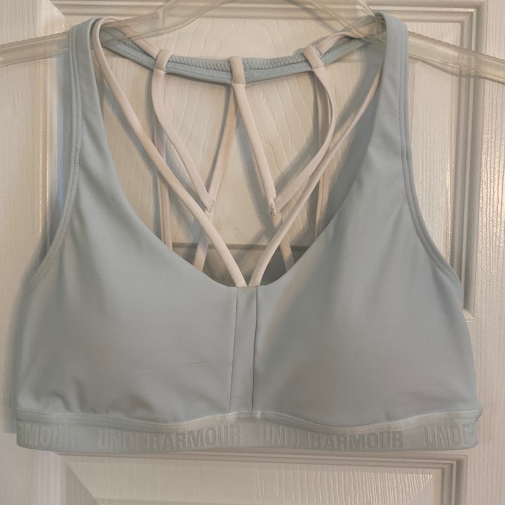 Underarmor sports bra, size SM